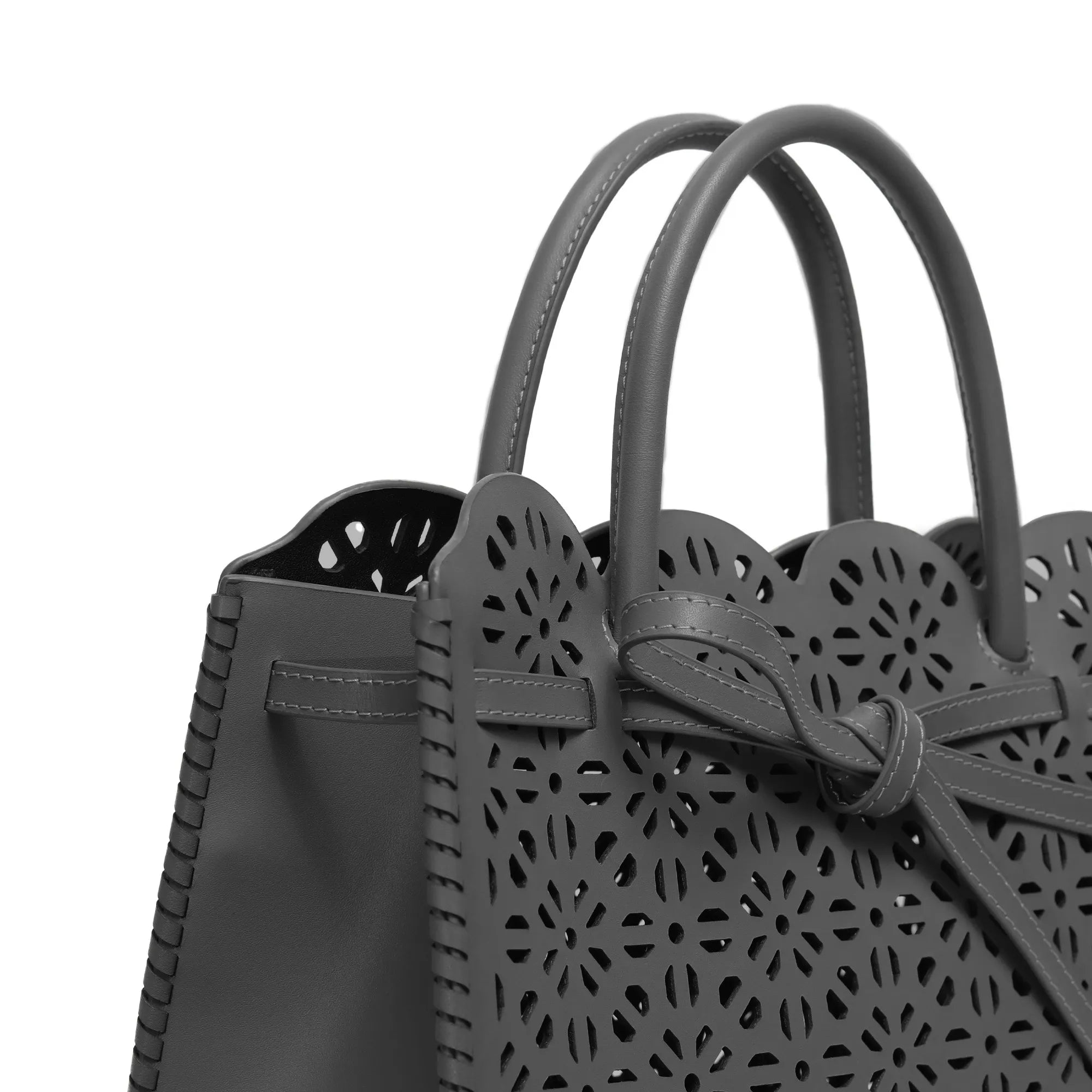 SABRINA MIDIELLA & GLO