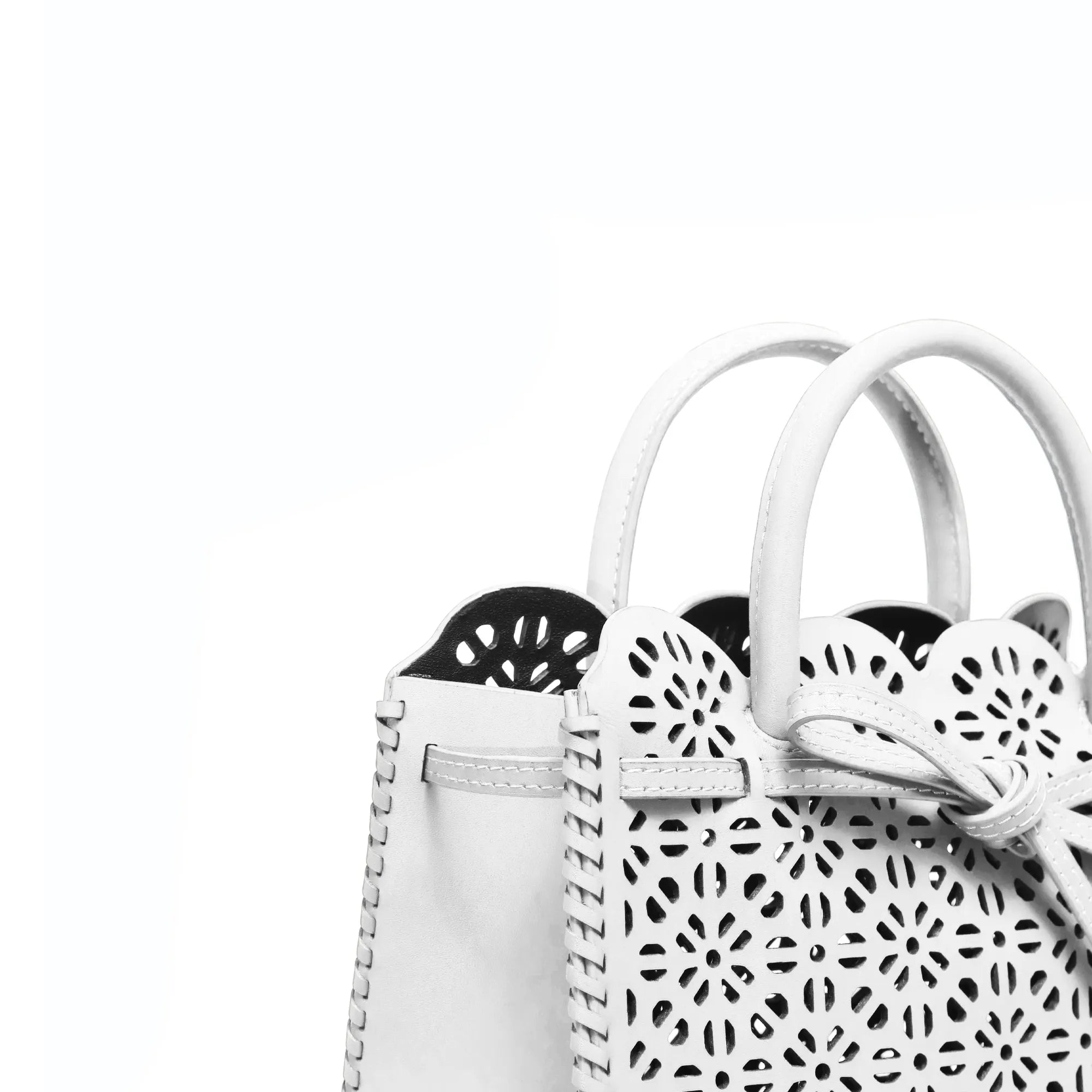 SABRINA MINIELLA & GLO